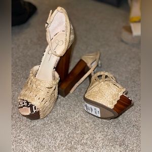 New with tag Jessica Simpson platforms